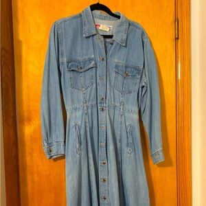 J.Arcaro denim dress. Button front midi style.